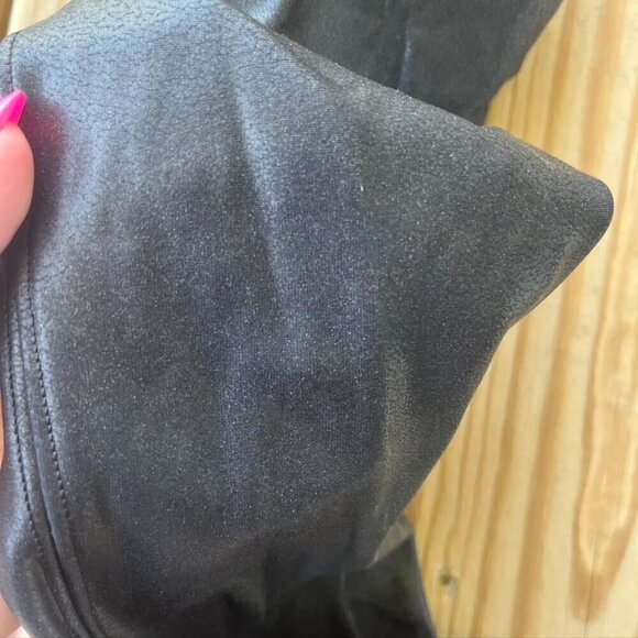 SPANX Faux Leather Black Legging Size Small - Picture 11 of 11